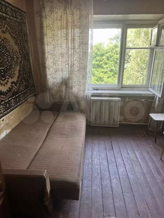 Комната 12,4 м в 7-к., 4/5 эт. - Фото 1