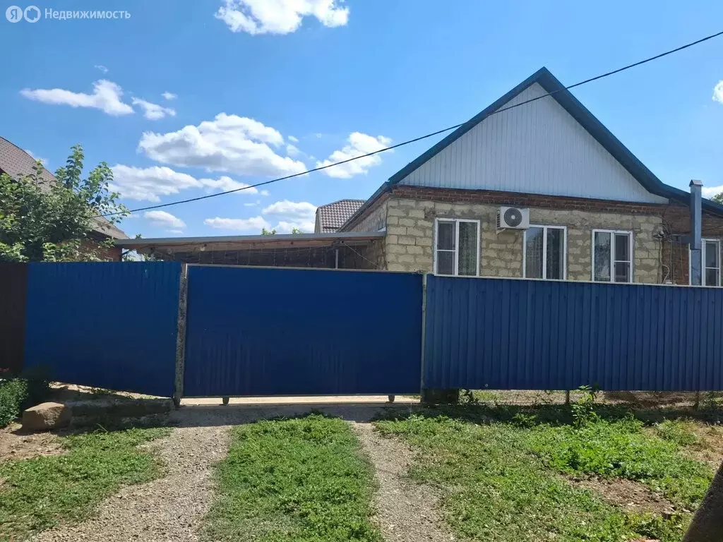 Дом в Абинск, Коллективная улица (70 м) - Фото 1
