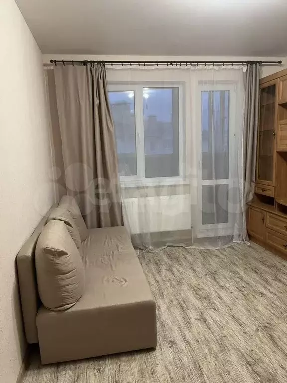 1-к. квартира, 34 м, 3/3 эт. - Фото 0