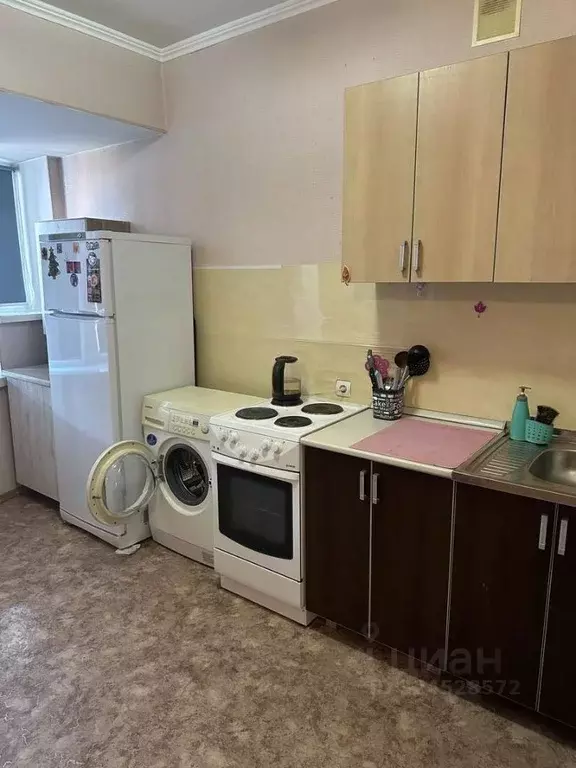 Студия Тюменская область, Тюмень ул. Грибоедова, 6к1 (41.0 м) - Фото 1