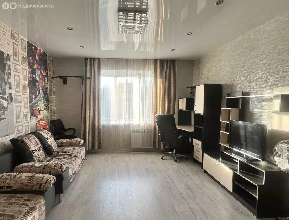 2-комнатная квартира: Йошкар-Ола, улица Петрова, 30 (61 м) - Фото 1