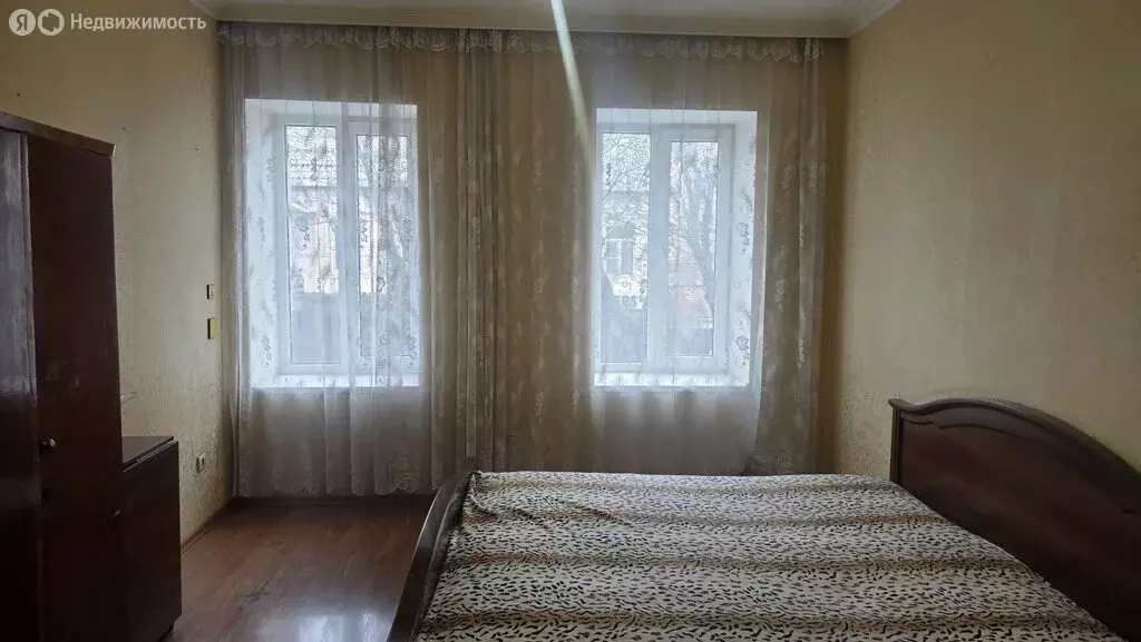 4-комнатная квартира: Владикавказ, улица Ленина, 56 (77 м) - Фото 1