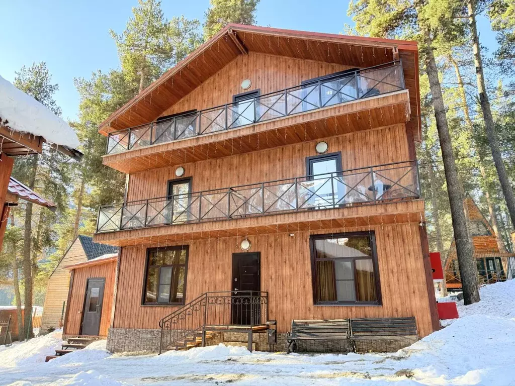 6-к кв. Карачаево-Черкесия, Зеленчукский район, с. Архыз ул. Белая ... - Фото 1