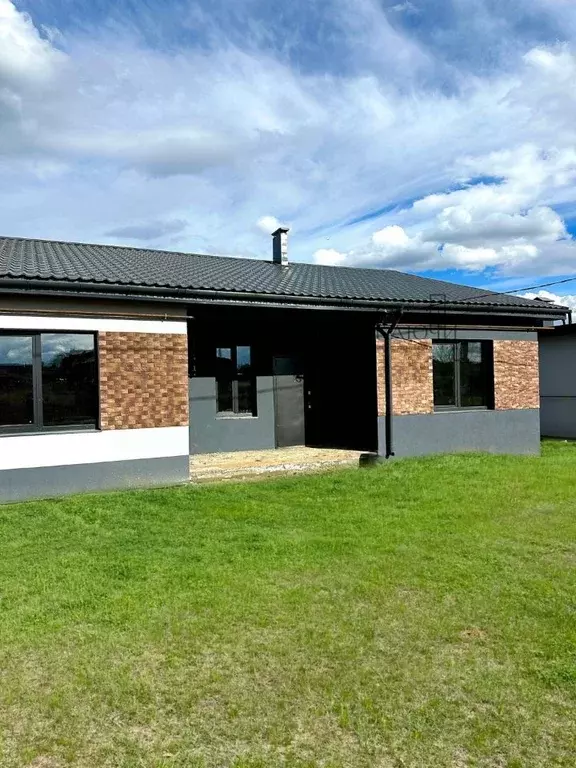 Таунхаус в Челябинская область, Магнитогорск Приуральский кп, ул. ... - Фото 1