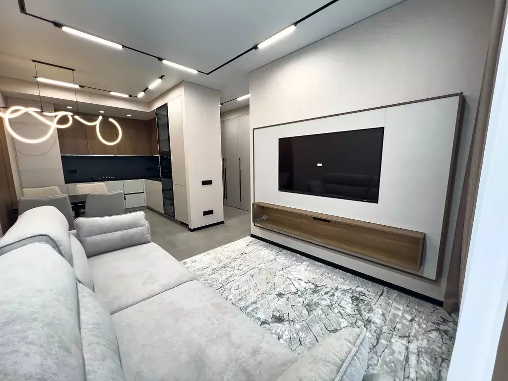 2-к кв. Севастополь ул. Адмирала Фадеева, 46Б (69.7 м) - Фото 1