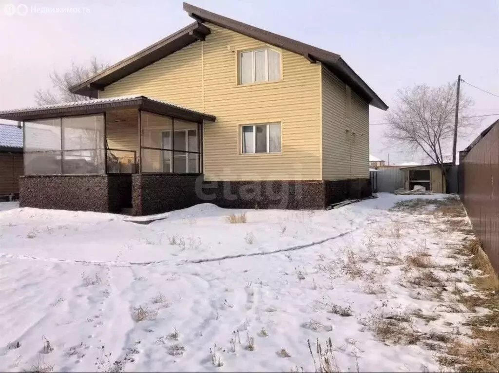 Дом в село Калинино, Дивная улица (240 м) - Фото 2