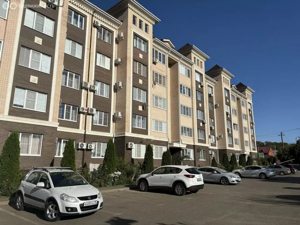 1-комнатная квартира: Горячий Ключ, улица Закруткина, 47 (45.6 м) - Фото 1