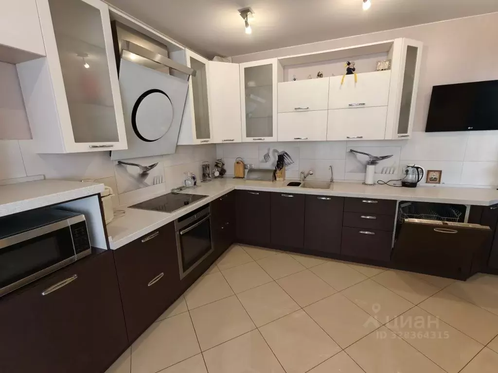 3-к кв. Московская область, Красногорск бул. Подмосковный, 2 (97.9 м) - Фото 1