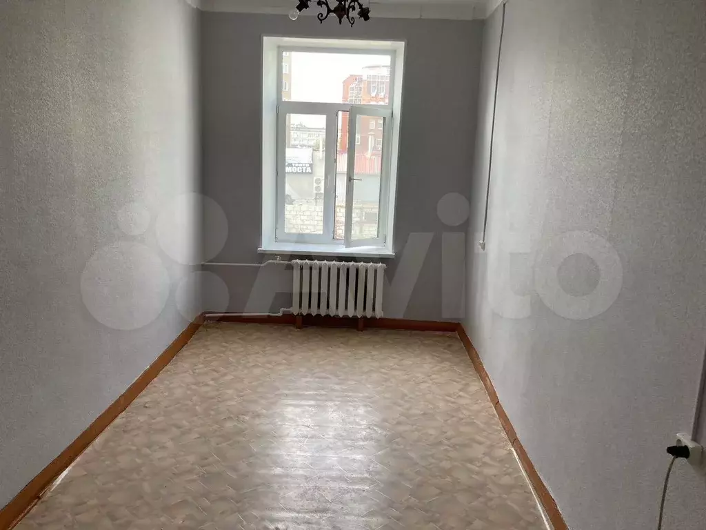 Комната 23,4 м в 5-к., 3/4 эт. - Фото 0