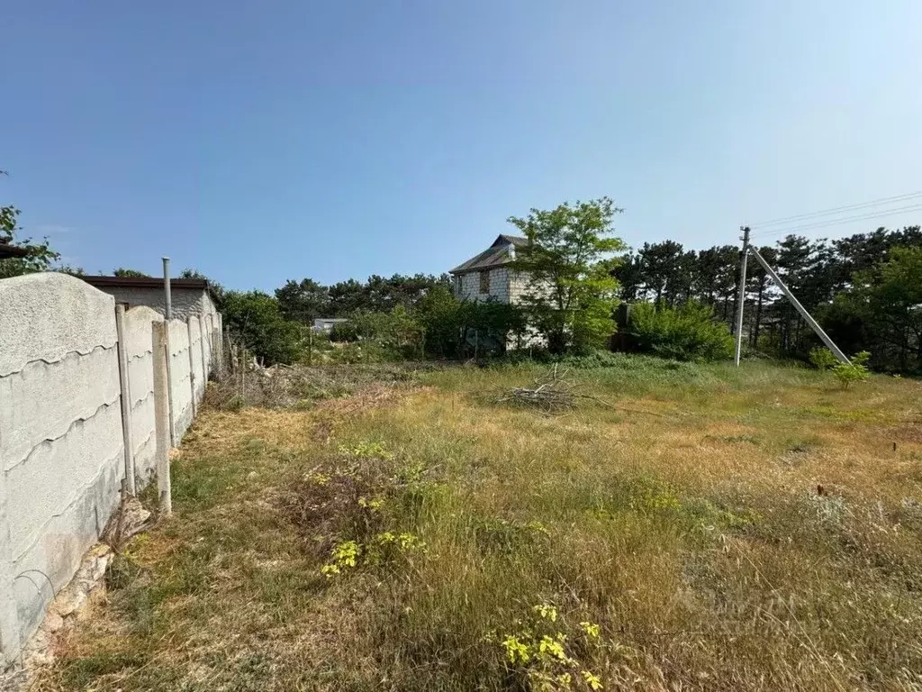Участок в Севастополь Огонек садоводческое товарищество, 2 (6.5 сот.) - Фото 0
