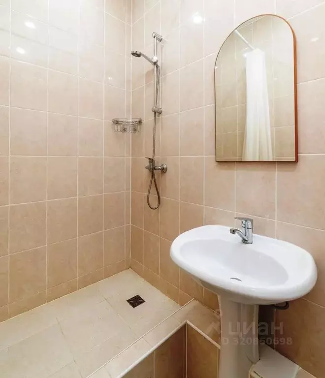 Комната Архангельская область, Архангельск Советская ул., 5 (18.0 м) - Фото 1