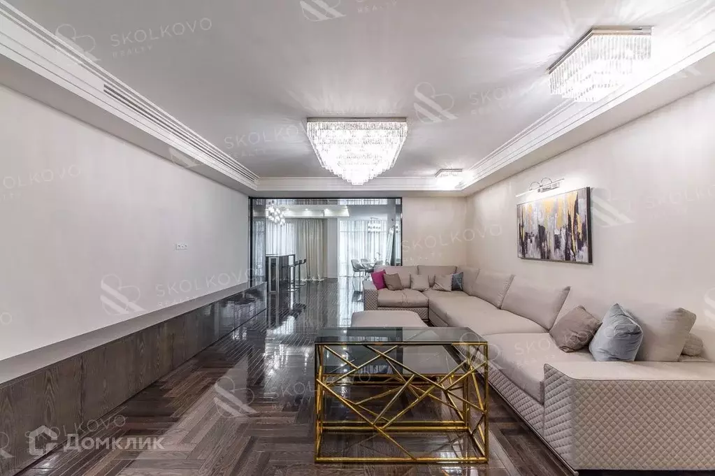 Продаётся 4-к квартира, 207 м - Фото 0