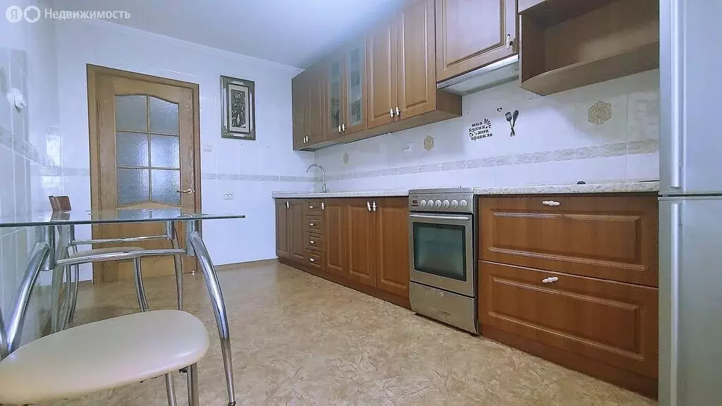 3-комнатная квартира: Ставрополь, переулок Макарова, 20 (77 м) - Фото 0