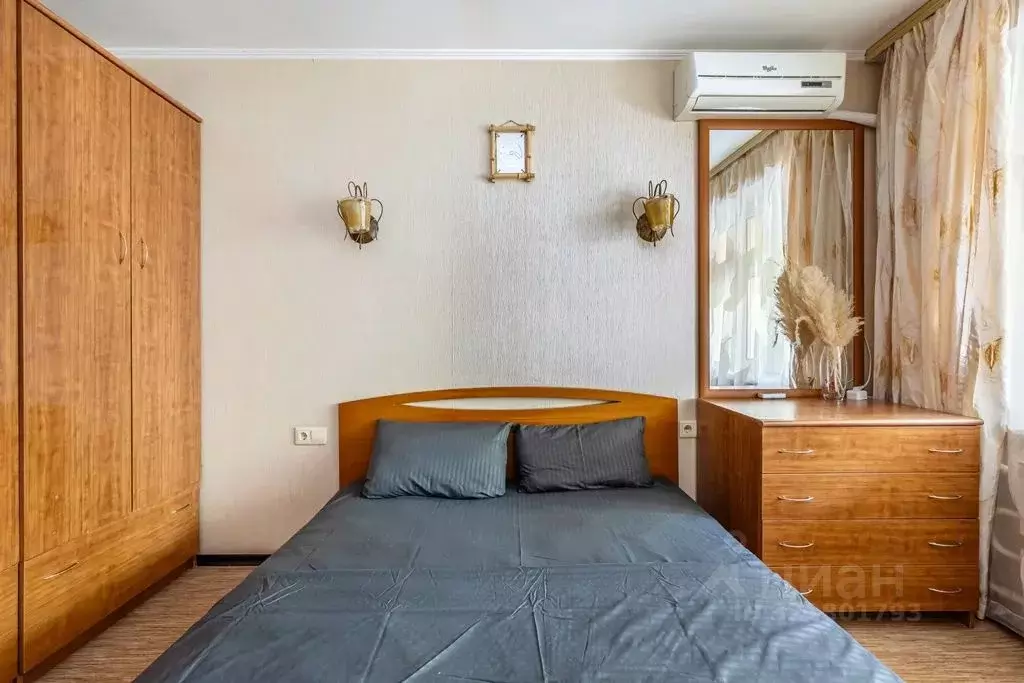 3-к кв. Татарстан, Казань Меридианная ул., 13 (75.0 м) - Фото 1