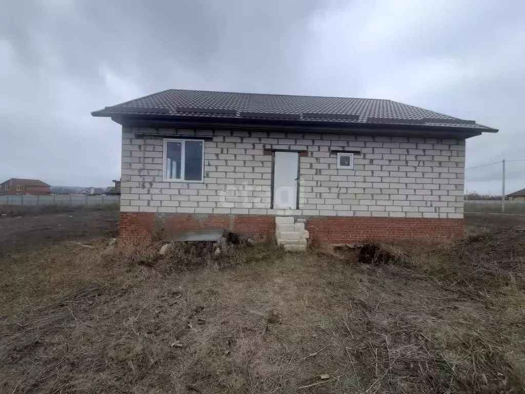 Дом в Белгородская область, Валуйки ул. Березовая (108 м) - Фото 0
