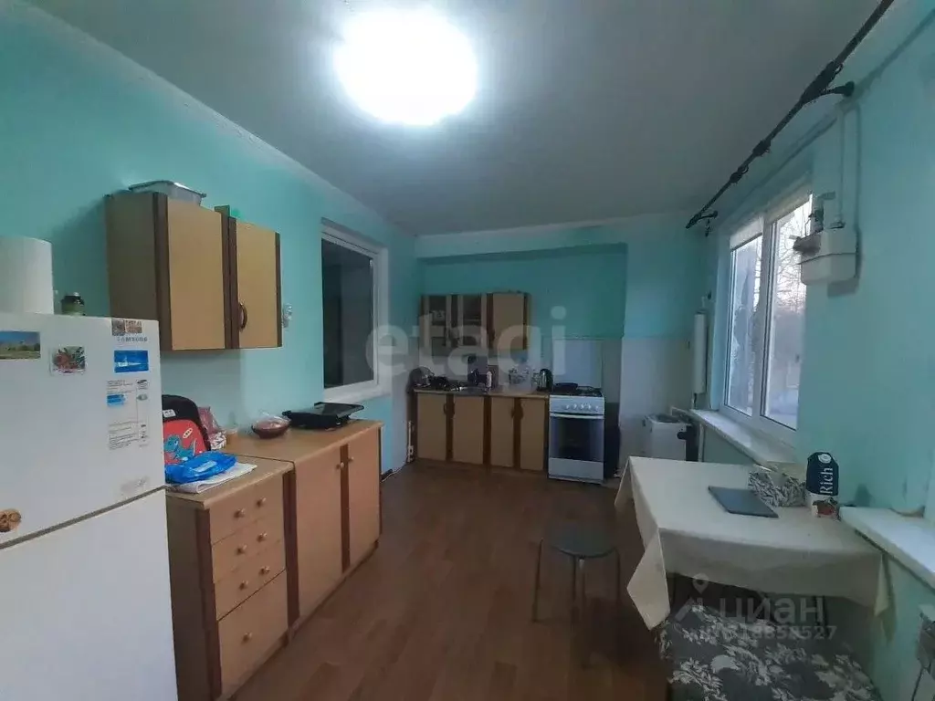 4-к кв. Крым, Советский пгт ул. Юбилейная, 16 (88.1 м) - Фото 0