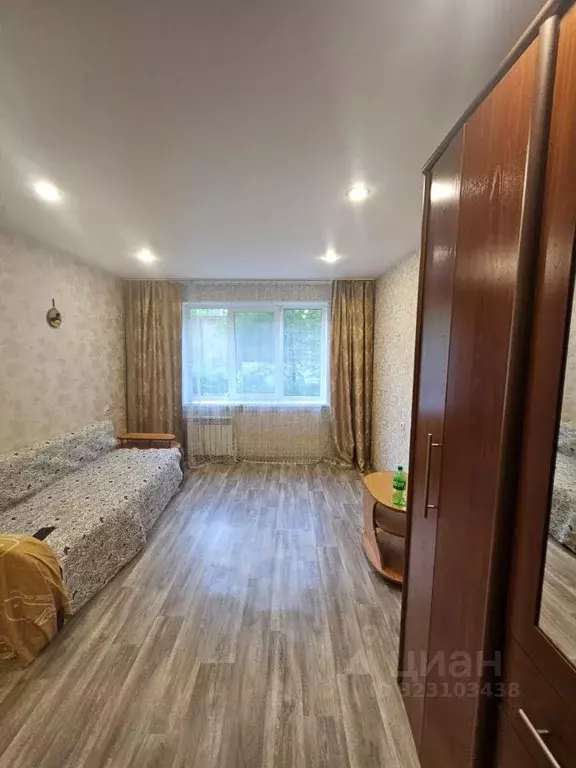 Комната Приморский край, Владивосток ул. Нейбута, 33 (17.0 м) - Фото 1