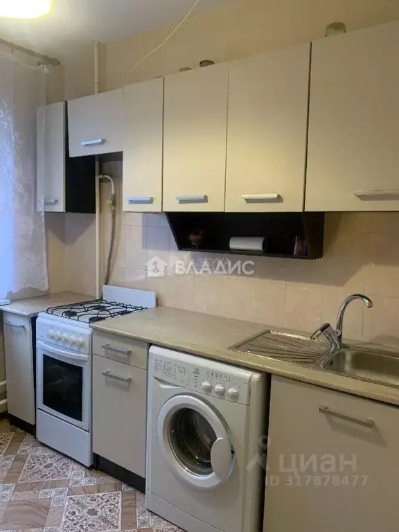 2-к кв. Москва Чертановская ул., 64К2 (44.7 м) - Фото 0