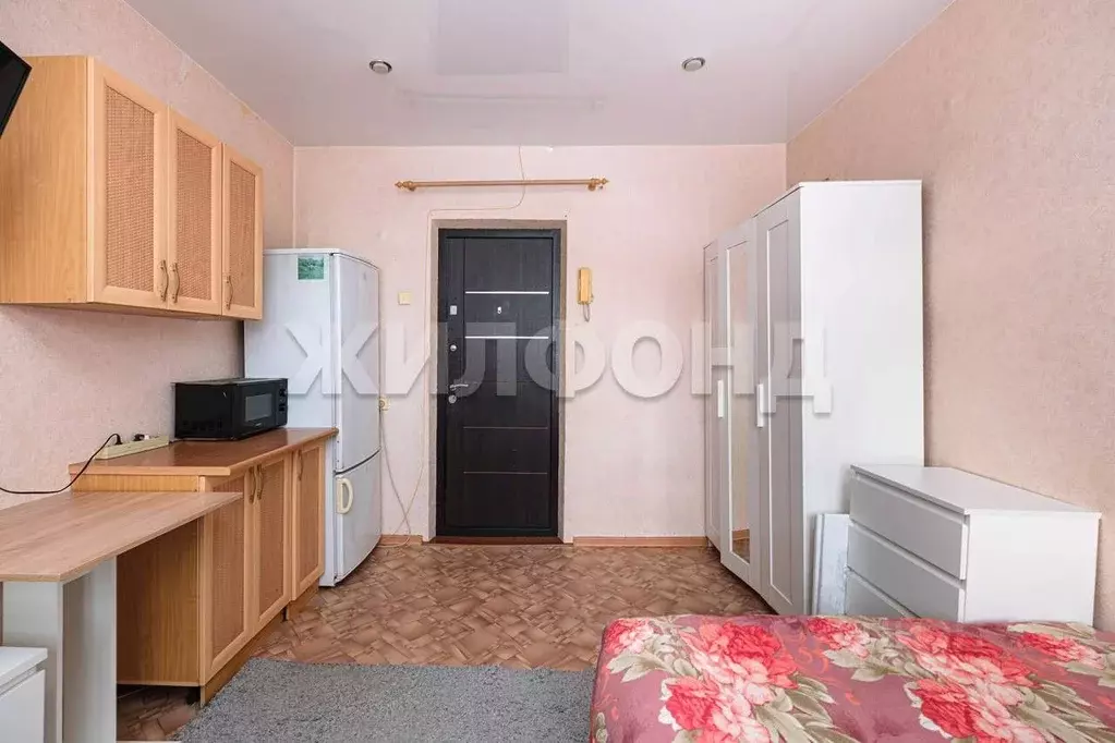 Комната Новосибирская область, Новосибирск ул. Добролюбова, 12/1 (13.1 ... - Фото 1