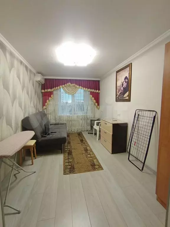 Комната 12 м в 1-к., 8/9 эт. - Фото 0