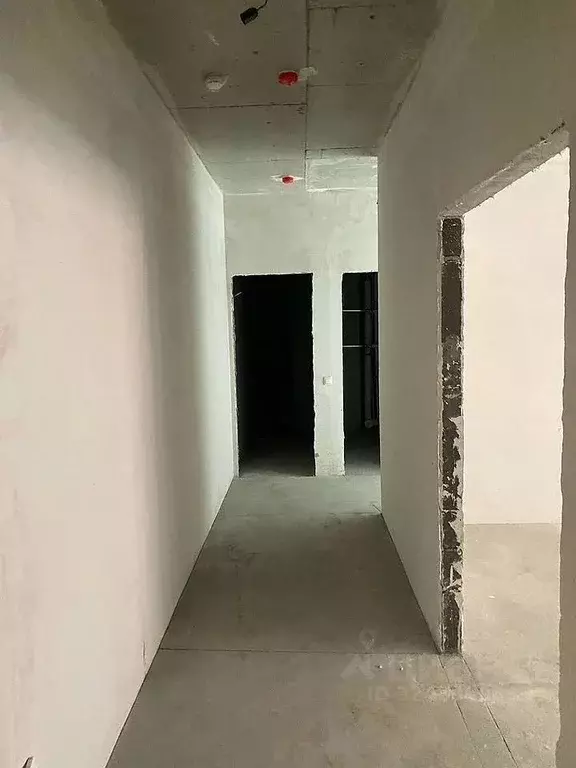 2-к кв. Тюменская область, Тюмень ул. 50 лет Октября, 4 (73.0 м) - Фото 1