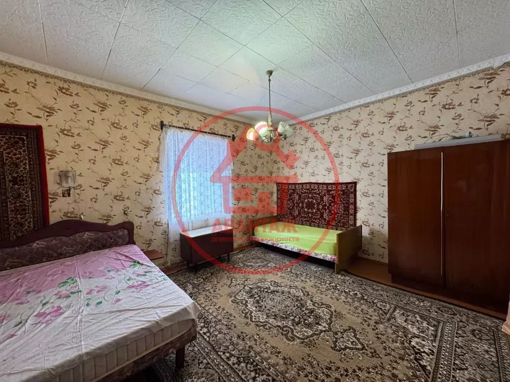 Дом в Краснодарский край, Лабинское городское поселение, пос. ... - Фото 2