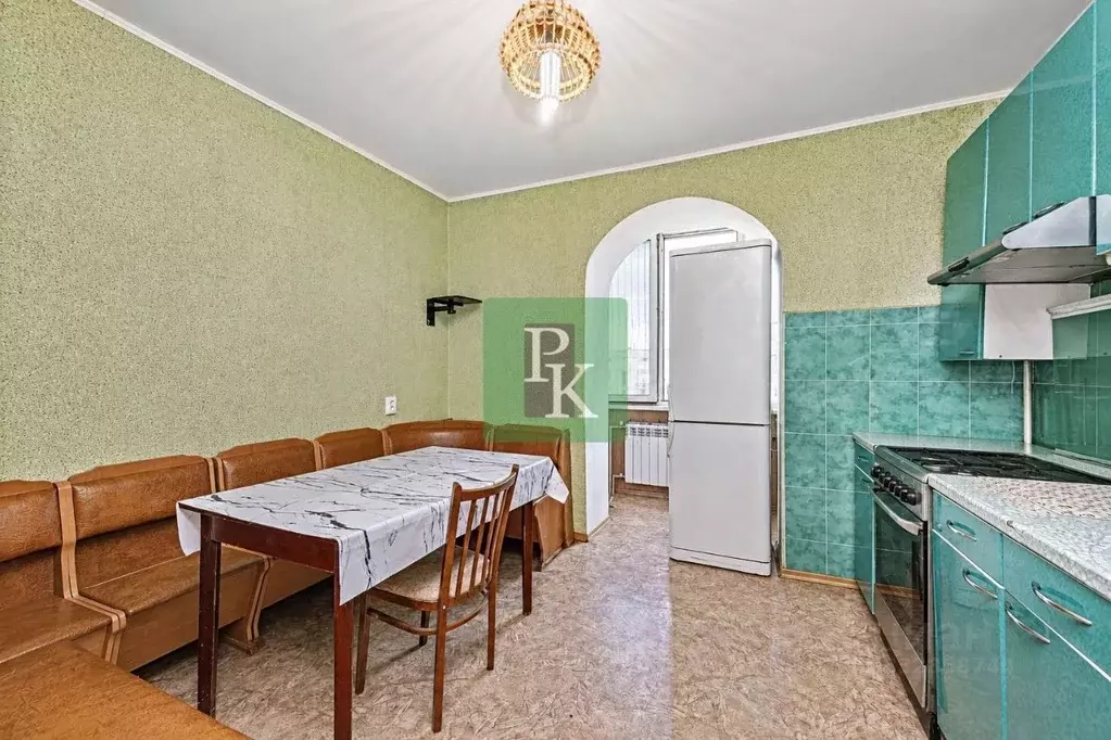 5-к кв. Севастополь ул. Николая Музыки, 58 (136.8 м) - Фото 2