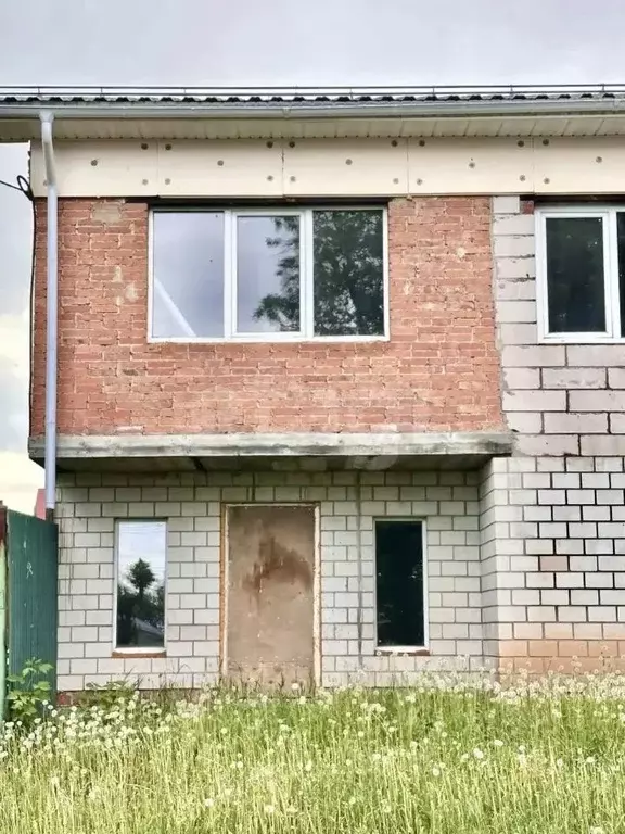 Дом в Удмуртия, Ижевск ул. Азина, 190 (195 м) - Фото 1
