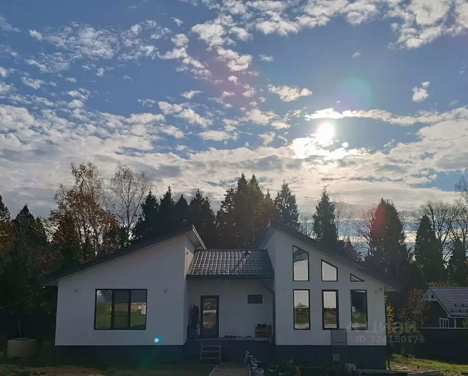 Дом в Калужская область, Боровский муниципальный округ, Совьяки с/пос, ... - Фото 1