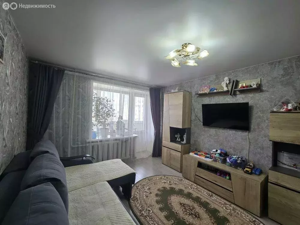3-комнатная квартира: Зеленодольск, улица Ленина, 59 (68.2 м) - Фото 2