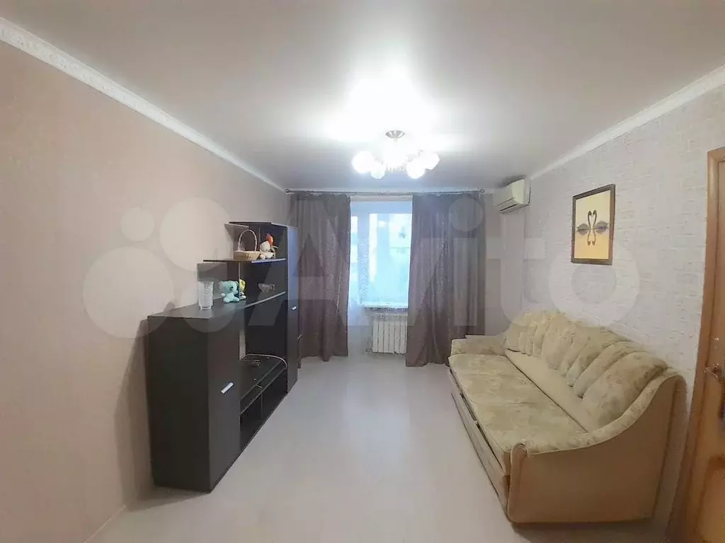 3-к. квартира, 55 м, 4/5 эт. - Фото 0