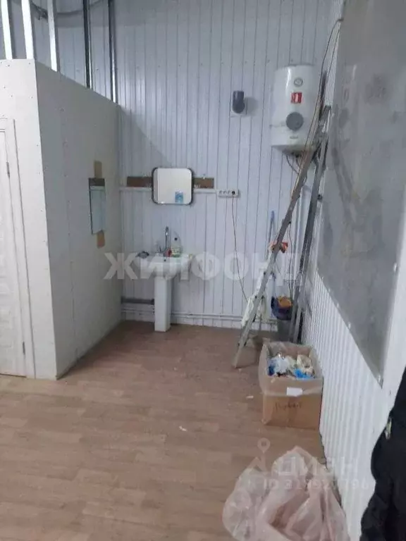 Склад в Новосибирская область, Новосибирский район, Мочищенский ... - Фото 1