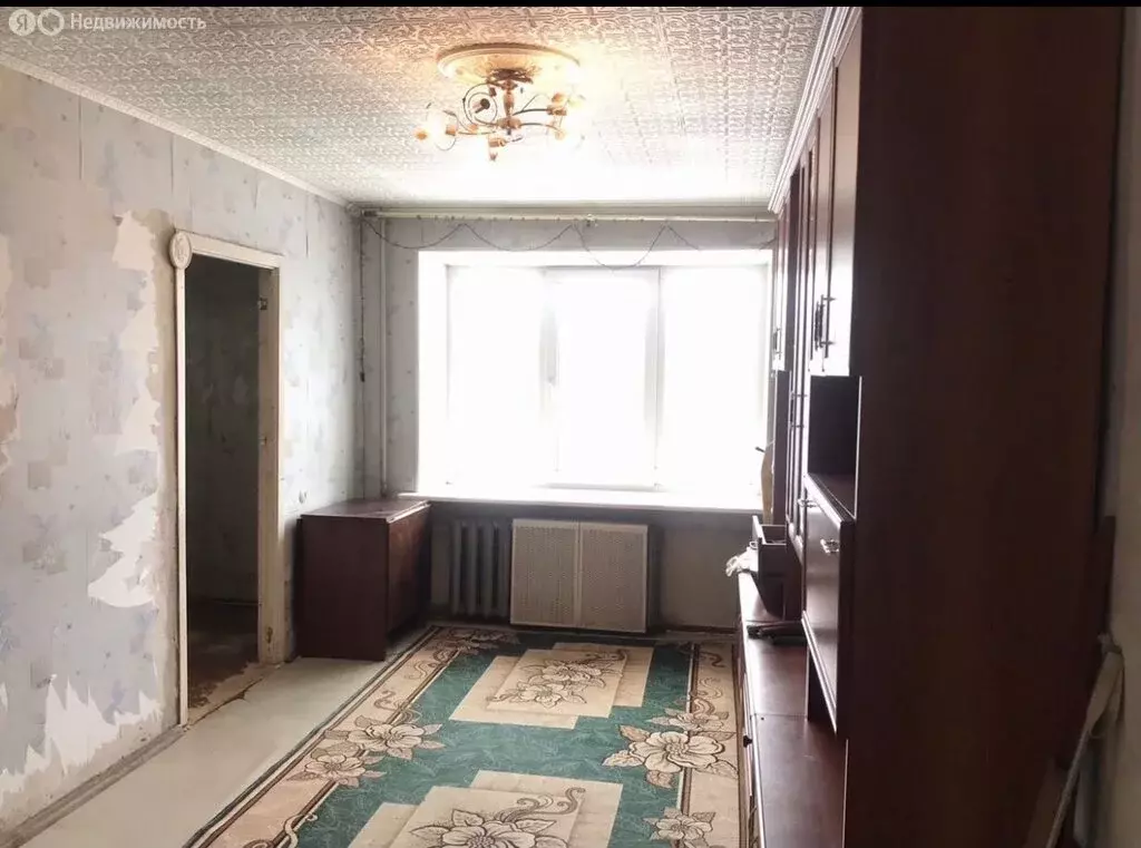 3-комнатная квартира: Пермь, улица Челюскинцев, 21 (57 м) - Фото 1