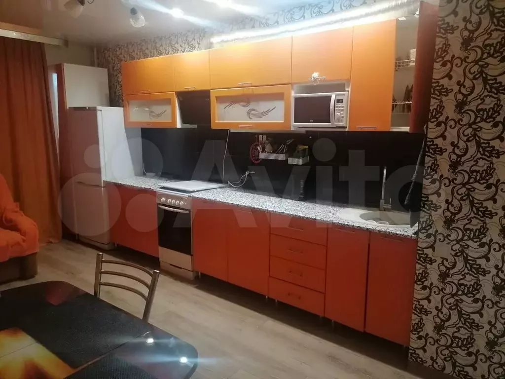 2-к. квартира, 58 м, 3/10 эт. - Фото 0