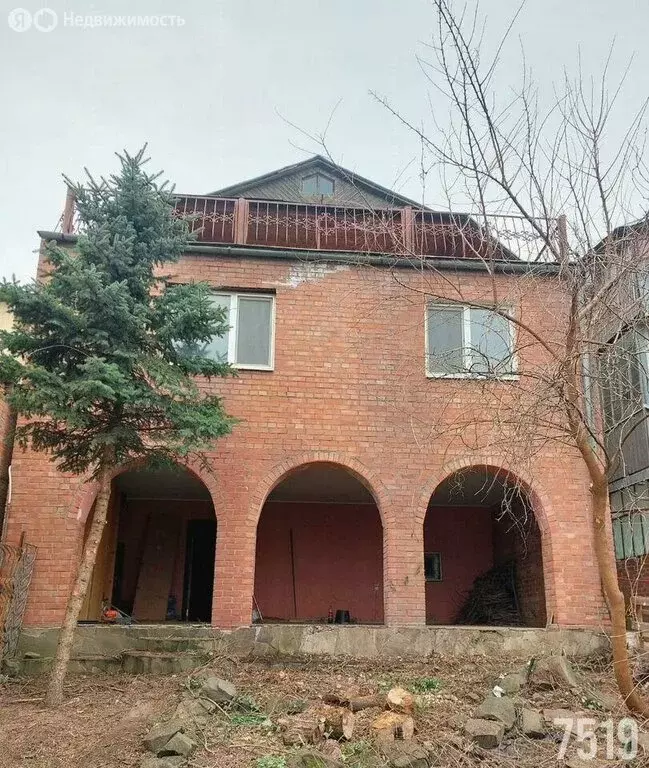 Дом в Аксай, улица Жуковского, 48 (232.7 м) - Фото 0
