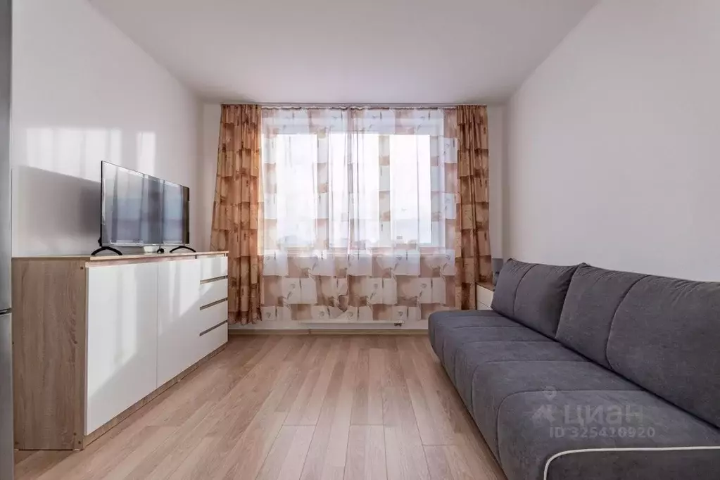 Студия Свердловская область, Екатеринбург ул. Николая Кичигина, 7/3 ... - Фото 2