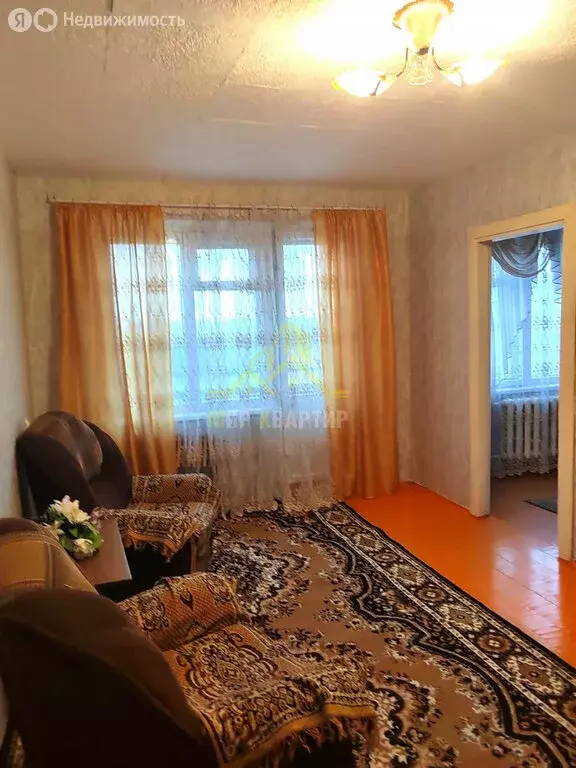 3-комнатная квартира: Орск, Орский проспект, 9А (48 м) - Фото 0
