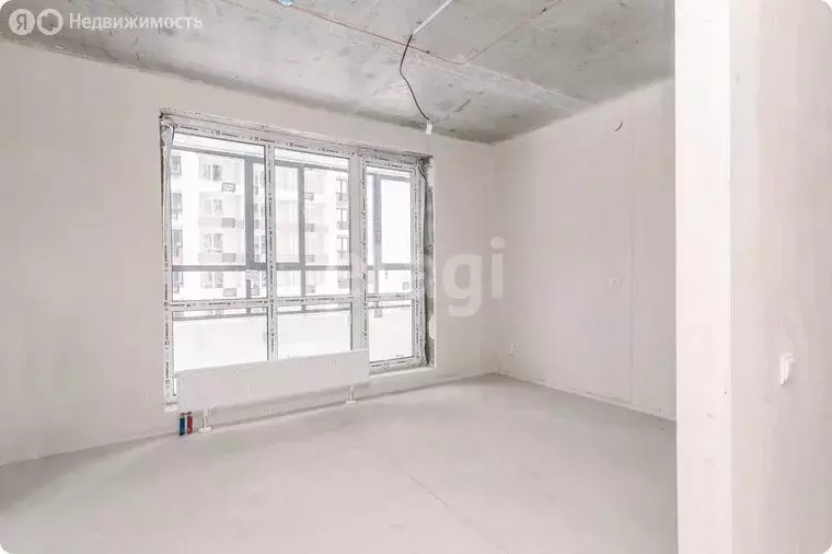 Квартира-студия: Тюмень, улица Республики, 204к20 (21.5 м) - Фото 2