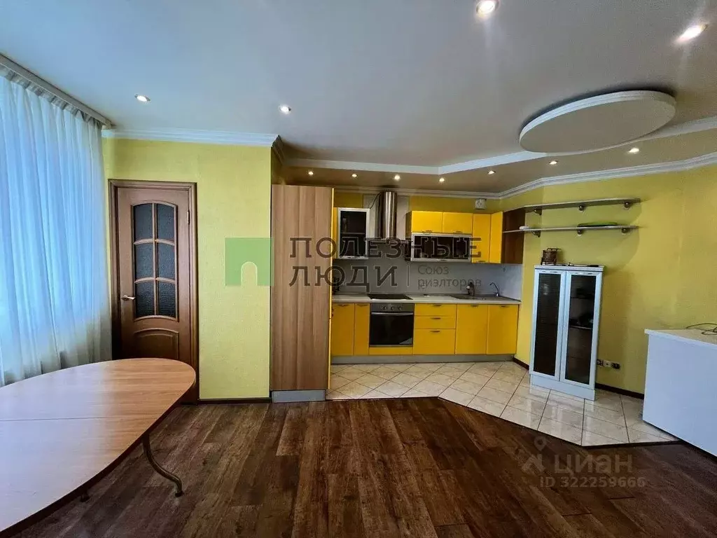 3-к кв. Забайкальский край, Чита ул. Столярова, 14 (105.2 м) - Фото 1