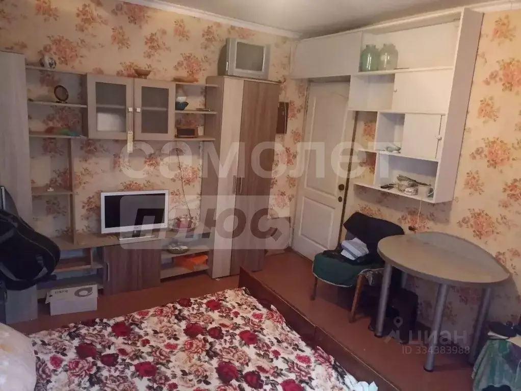 2-к кв. Крым, Симферополь ул. Героев Сталинграда, 7 (50.0 м) - Фото 2