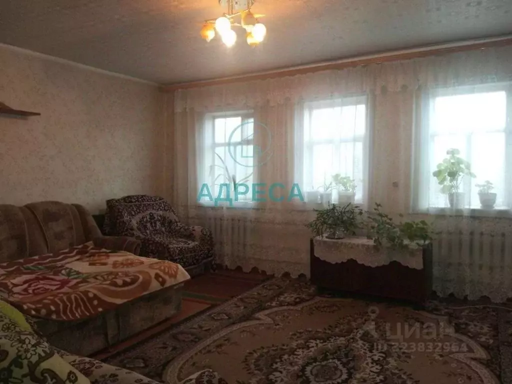 Дом в Белгородская область, Поселок Чернянка городское поселение, ... - Фото 1