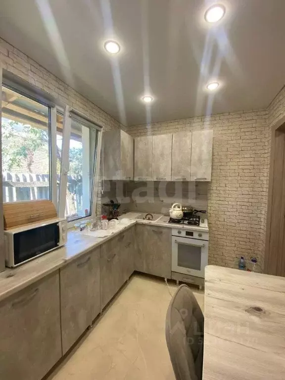 Дом в Белгородская область, Ракитное городское поселение, Ракитное рп ... - Фото 1