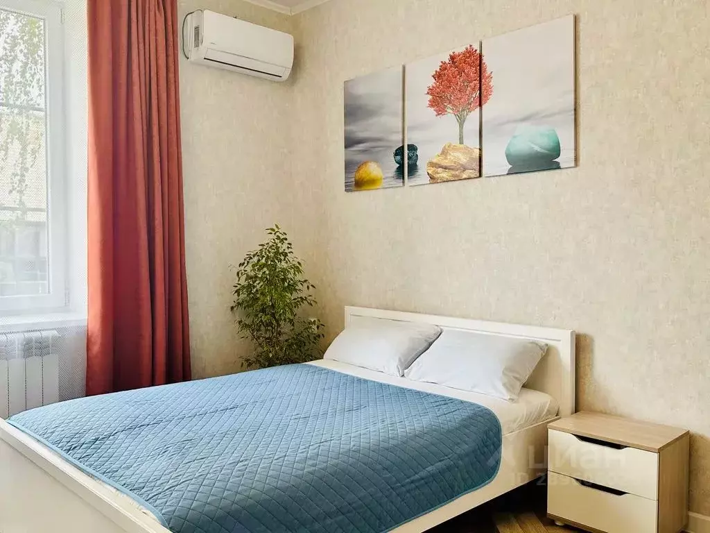 1-к кв. Воронежская область, Павловск просп. Революции, 4А (51.0 м) - Фото 2