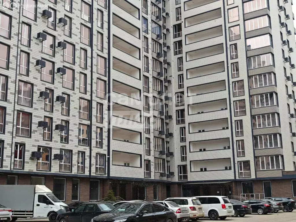 2-комнатная квартира: Грозный, улица Е.М. Батаевой, 9 (80 м) - Фото 2