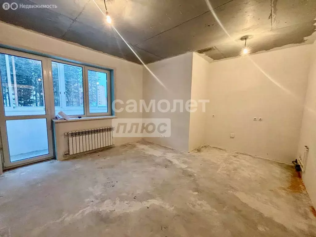 Квартира-студия: Ревда, улица Интернационалистов, 42/1 (27.9 м) - Фото 1