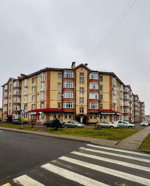 3-к. квартира, 92 м, 3/5 эт. - Фото 1