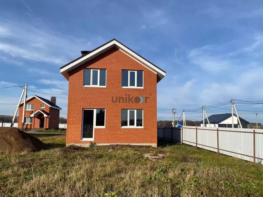 Дом в Башкортостан, Иглинский район, Акбердинский сельсовет, д. ... - Фото 2