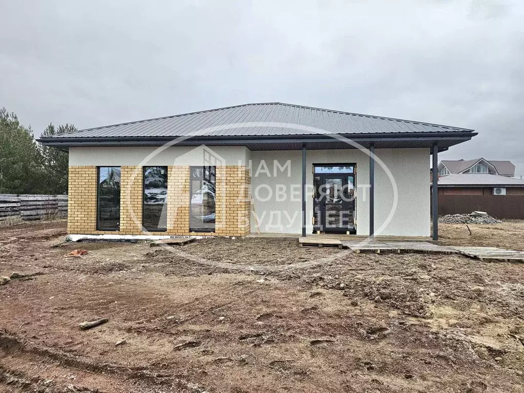 Дом в Пермский край, Чайковский ул. Пушкина, 77 (100 м) - Фото 1