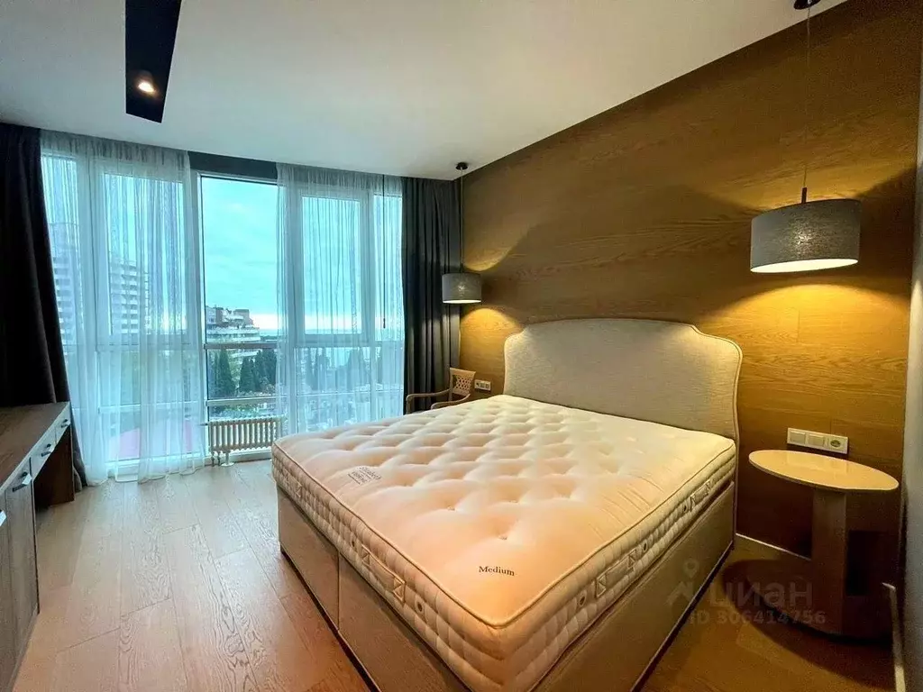 Квартира, 4 комнаты, 140 м - Фото 0