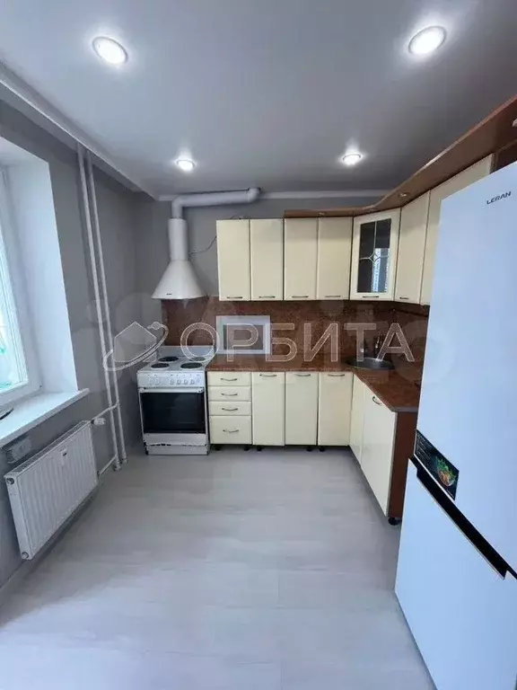 3-к. квартира, 85 м, 4/15 эт. - Фото 0